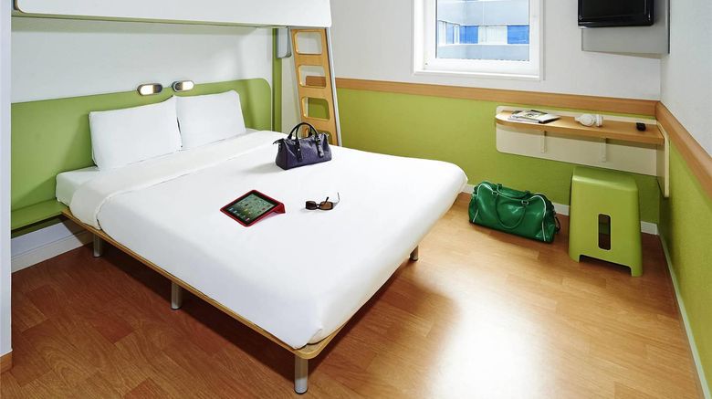<b>Ibis Budget Zuerich City West Room</b>. Images powered by <a href="https://iceportal.shijigroup.com/" title="IcePortal" target="_blank">IcePortal</a>.