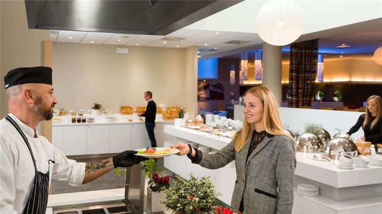 <b>Novotel Praha Wenceslas Square Restaurant</b>. Images powered by <a href="https://iceportal.shijigroup.com/" title="IcePortal" target="_blank">IcePortal</a>.