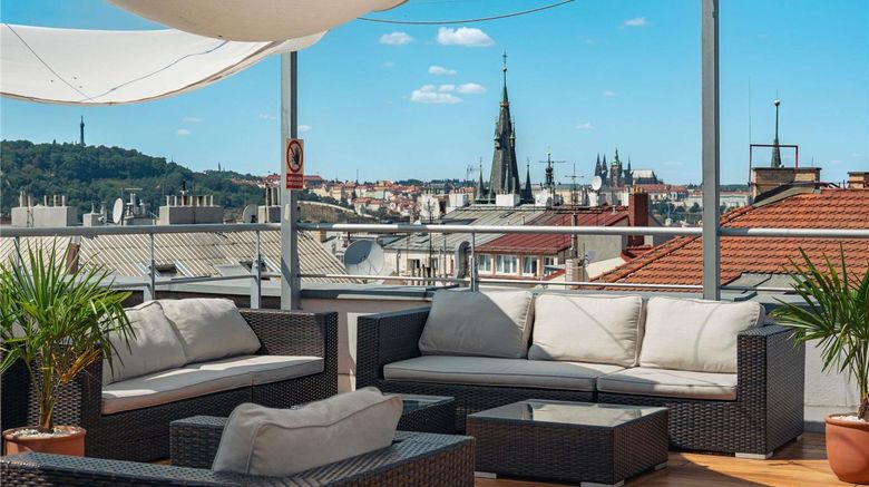<b>Novotel Praha Wenceslas Square Restaurant</b>. Images powered by <a href="https://iceportal.shijigroup.com/" title="IcePortal" target="_blank">IcePortal</a>.