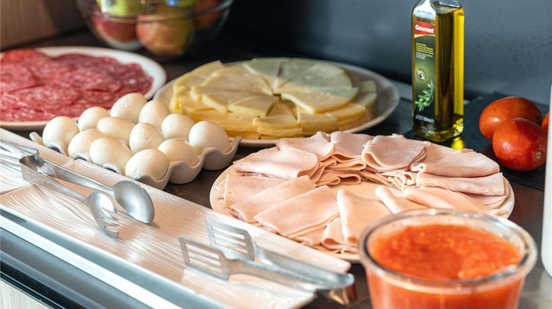 <b>Ibis Budget Valencia Aeropuerto Restaurant</b>. Images powered by <a href="https://iceportal.shijigroup.com/" title="IcePortal" target="_blank">IcePortal</a>.