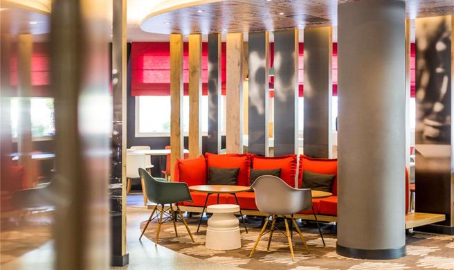 Ibis Castelldefels Exterior