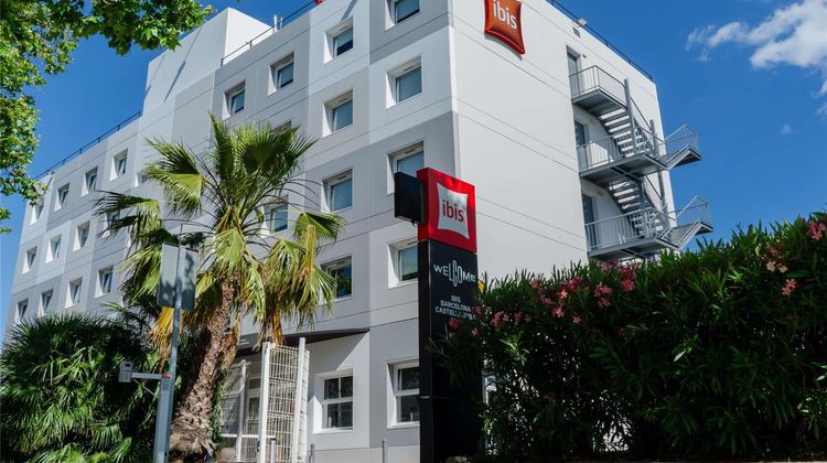Ibis Castelldefels Exterior