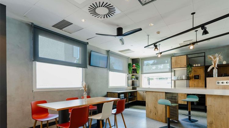 Ibis Castelldefels Exterior
