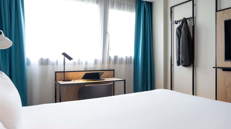 Ibis Gare de Lyon Diderot Room