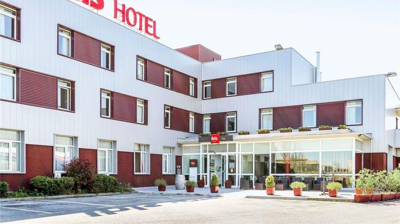 <b>Ibis Irun Exterior</b>. Images powered by <a href="https://iceportal.shijigroup.com/" title="IcePortal" target="_blank">IcePortal</a>.
