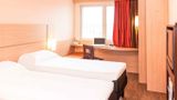Ibis Manaus Room
