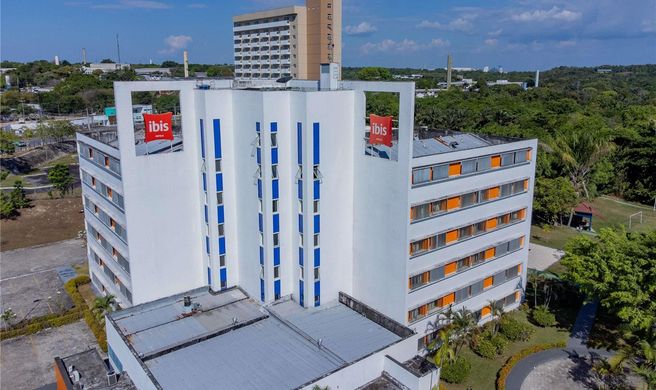 Ibis Manaus Exterior