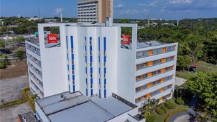 Ibis Manaus