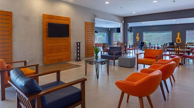 Ibis Manaus Exterior