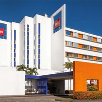 Ibis Manaus