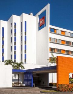 Ibis Manaus