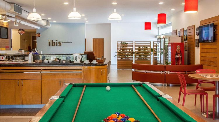 Ibis Manaus Exterior