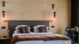 Mercure St Malo Front de Mer Room