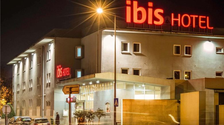 <b>Hotel Ibis Guimaraes Exterior</b>. Images powered by <a href="https://iceportal.shijigroup.com/" title="IcePortal" target="_blank">IcePortal</a>.