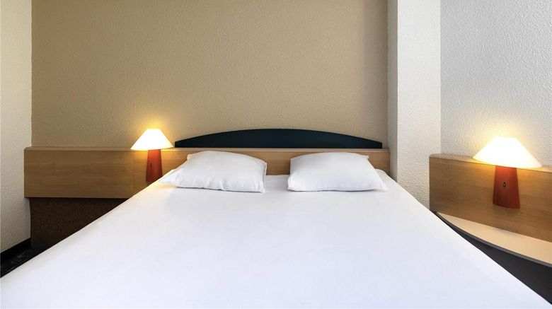 <b>Ibis Autun Room</b>. Images powered by <a href="https://iceportal.shijigroup.com/" title="IcePortal" target="_blank">IcePortal</a>.