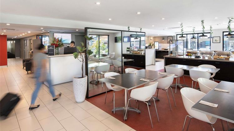 Ibis Newcastle Exterior
