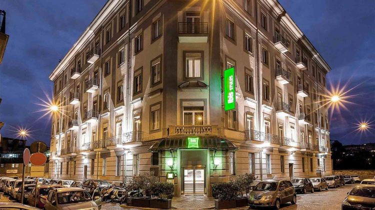 Ibis Styles Napoli Garibaldi Exterior