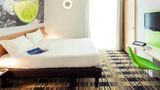 Ibis Styles Napoli Garibaldi Room