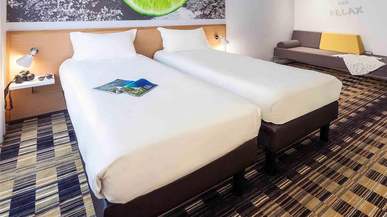 <b>Ibis Styles Napoli Garibaldi Room</b>. Images powered by <a href="https://iceportal.shijigroup.com/" title="IcePortal" target="_blank">IcePortal</a>.