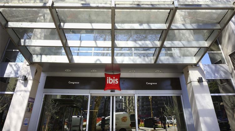 Ibis Buenos Aires Congreso Exterior