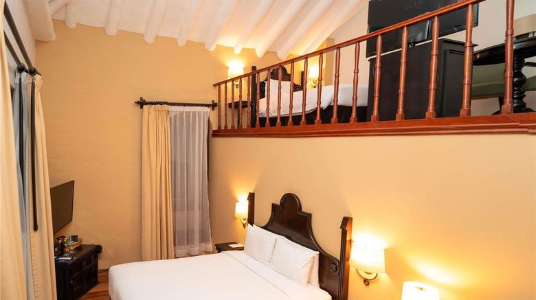 <b>Novotel Cusco Room</b>. Images powered by <a href="https://iceportal.shijigroup.com/" title="IcePortal" target="_blank">IcePortal</a>.