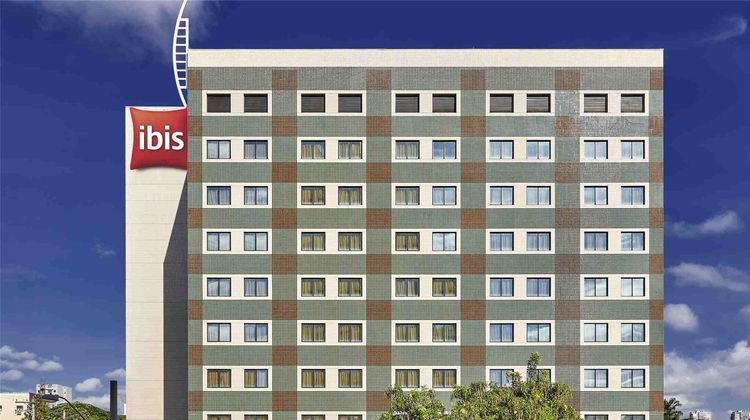 Ibis Taubate Exterior