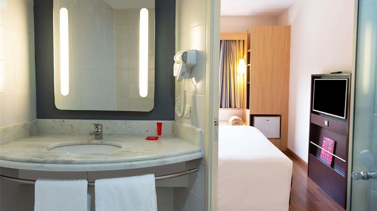 Ibis Piracicaba Room