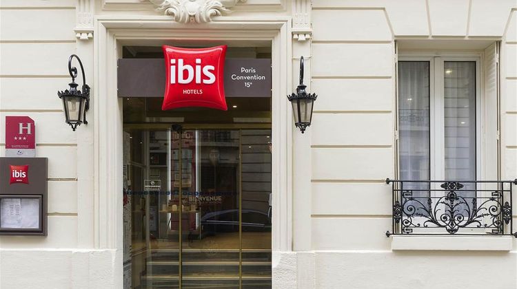 Ibis Paris Convention Exterior