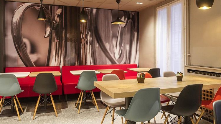 Ibis Paris Convention Restaurant