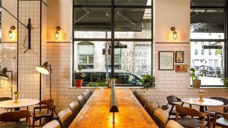 <b>Novotel London Bridge Restaurant</b>. Images powered by <a href="https://iceportal.shijigroup.com/" title="IcePortal" target="_blank">IcePortal</a>.