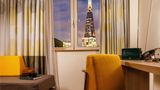 <b>Novotel London Bridge Room</b>. Images powered by <a href="https://iceportal.shijigroup.com/" title="IcePortal" target="_blank">IcePortal</a>.