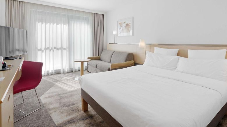 <b>Novotel Berlin Mitte Room</b>. Images powered by <a href="https://iceportal.shijigroup.com/" title="IcePortal" target="_blank">IcePortal</a>.