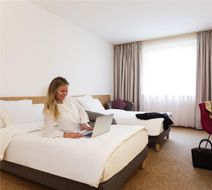 Novotel Duesseldorf City West Room