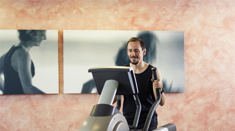 <b>Novotel Duesseldorf City West Health</b>. Images powered by <a href="https://iceportal.shijigroup.com/" title="IcePortal" target="_blank">IcePortal</a>.