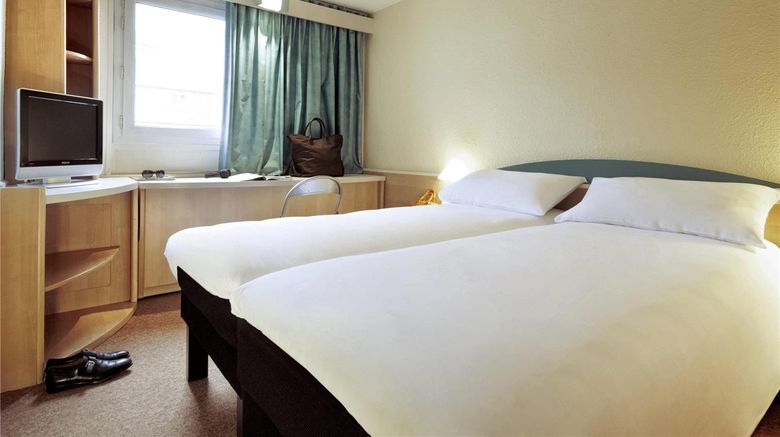 <b>Ibis Stuttgart Centrum Room</b>. Images powered by <a href="https://iceportal.shijigroup.com/" title="IcePortal" target="_blank">IcePortal</a>.