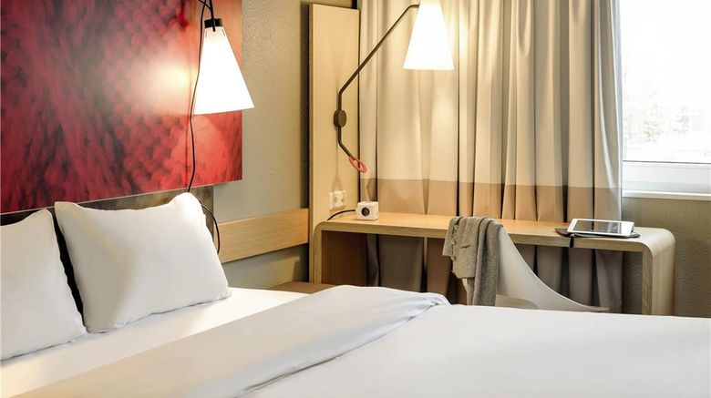 <b>Ibis Muenchen Messe Room</b>. Images powered by <a href="https://iceportal.shijigroup.com/" title="IcePortal" target="_blank">IcePortal</a>.
