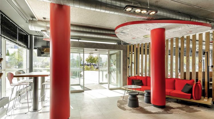Ibis Muenchen Messe Exterior