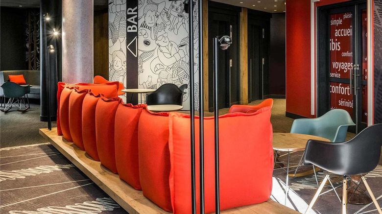 <b>Ibis La Defense Courbevoie Exterior</b>. Images powered by <a href="https://iceportal.shijigroup.com/" title="IcePortal" target="_blank">IcePortal</a>.