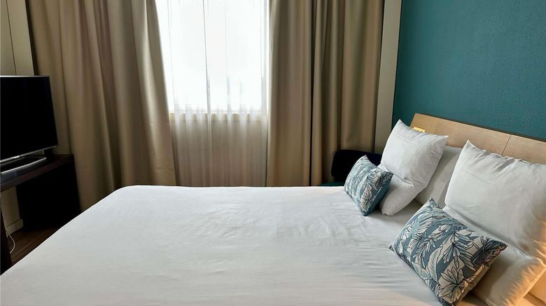 <b>Novotel Rome East Suite</b>. Images powered by <a href="https://iceportal.shijigroup.com/" title="IcePortal" target="_blank">IcePortal</a>.