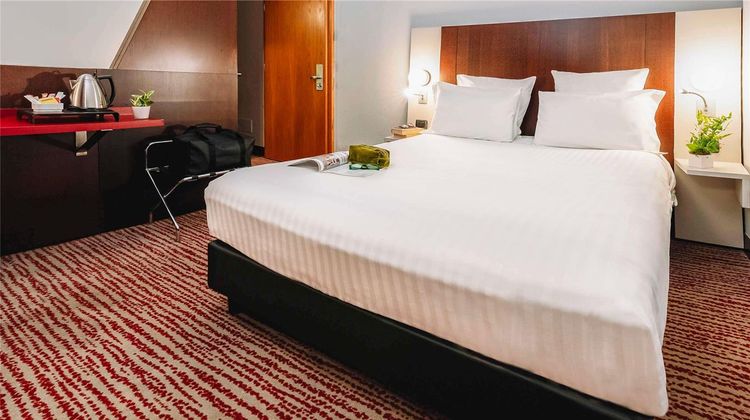 Mercure Roma Piazza Bologna Room