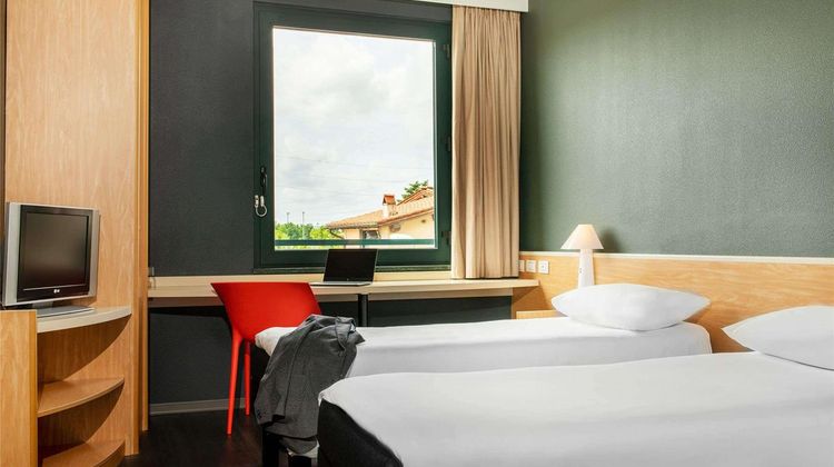 Ibis Firenze Prato Est Room
