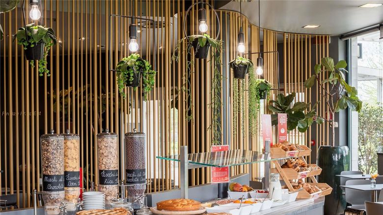 <b>Ibis Firenze Prato Est Restaurant</b>. Images powered by <a href="https://iceportal.shijigroup.com/" title="IcePortal" target="_blank">IcePortal</a>.