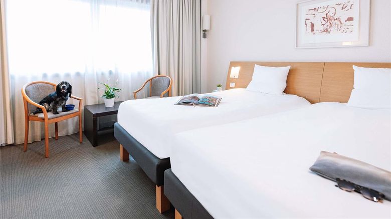 <b>Novotel Venezia Mestre Room</b>. Images powered by <a href="https://iceportal.shijigroup.com/" title="IcePortal" target="_blank">IcePortal</a>.