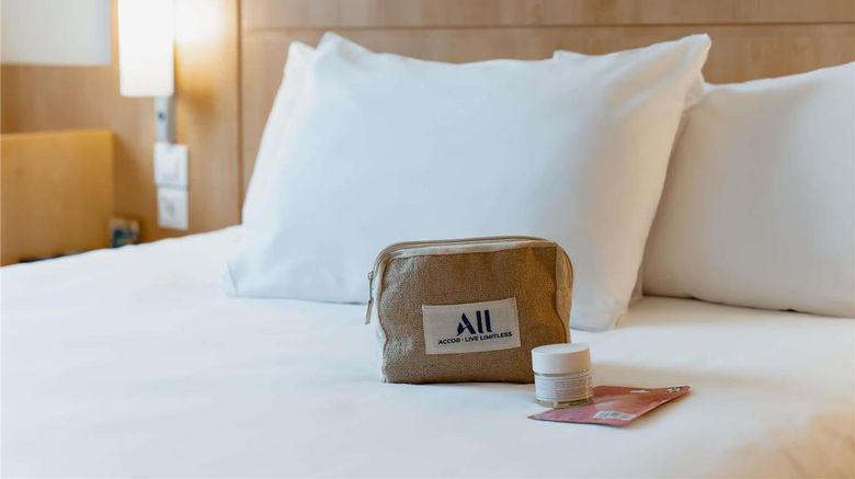 <b>Ibis Barcelona Mollet Room</b>. Images powered by <a href="https://iceportal.shijigroup.com/" title="IcePortal" target="_blank">IcePortal</a>.