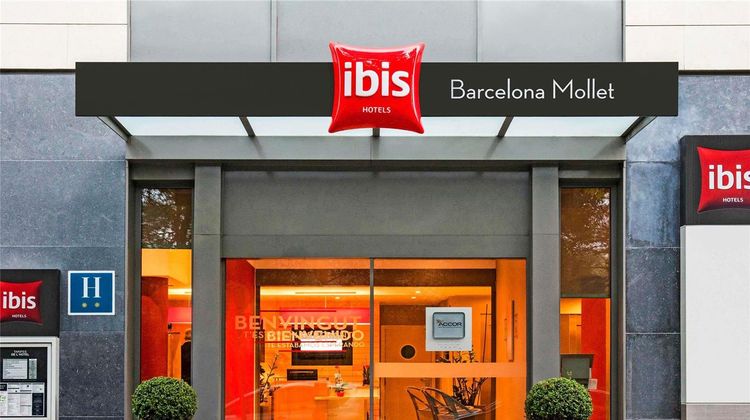 Ibis Barcelona Mollet Exterior