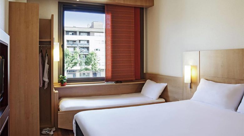 <b>Ibis Barcelona Mollet Room</b>. Images powered by <a href="https://iceportal.shijigroup.com/" title="IcePortal" target="_blank">IcePortal</a>.