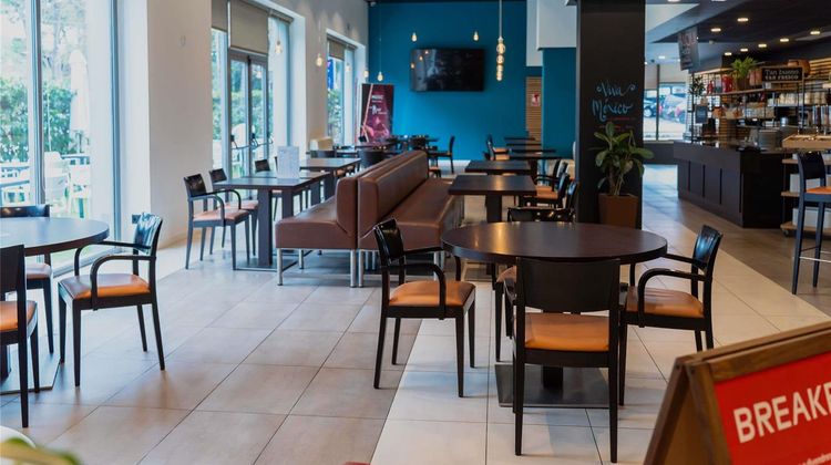 Ibis Barcelona Mollet Restaurant