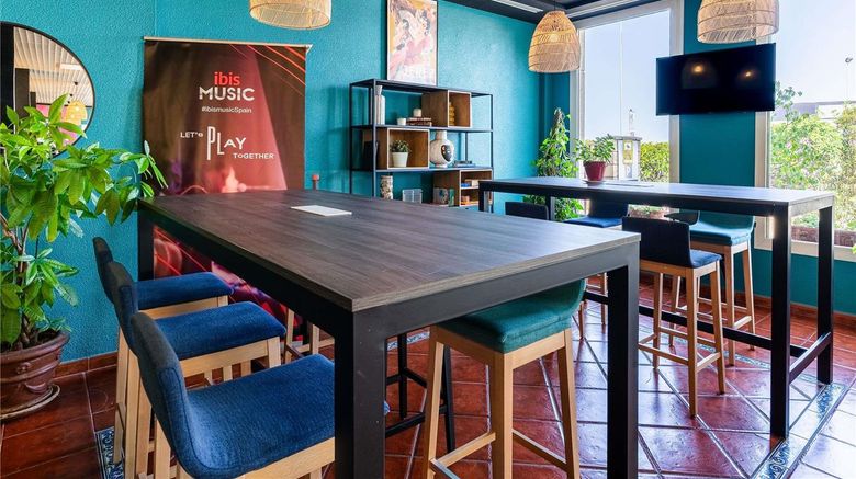 <b>Ibis Jerez de La Frontera Hotel Restaurant</b>. Images powered by <a href="https://iceportal.shijigroup.com/" title="IcePortal" target="_blank">IcePortal</a>.
