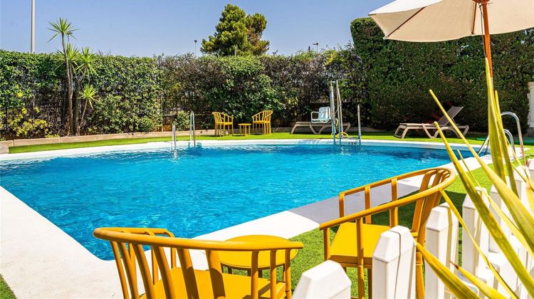 Ibis Jerez de La Frontera Hotel Exterior