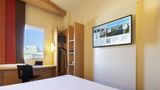 Ibis Madrid Valentin Beato Room